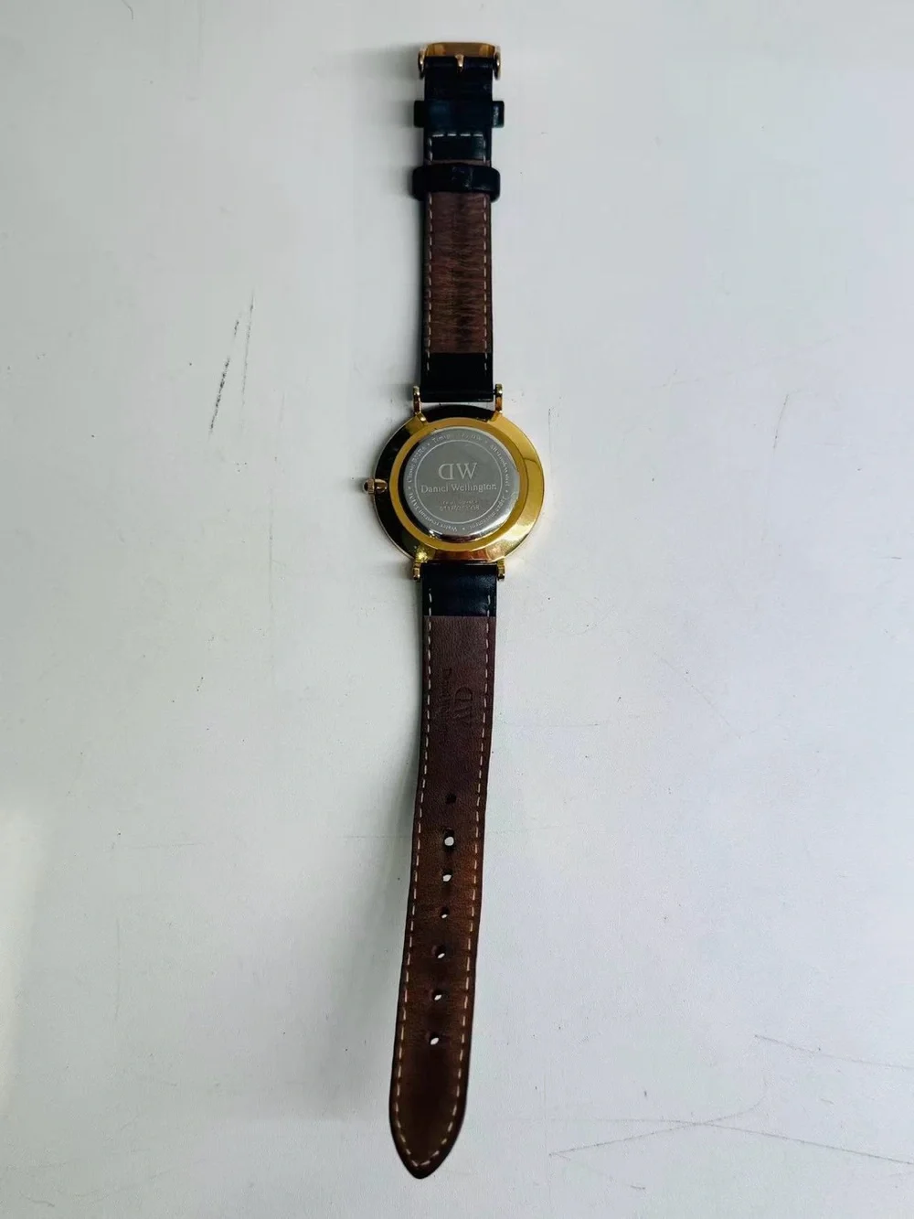 Daniel Wellington DW Men’s Watch Black Dial Gold Tone 32mm New Battery Runs
